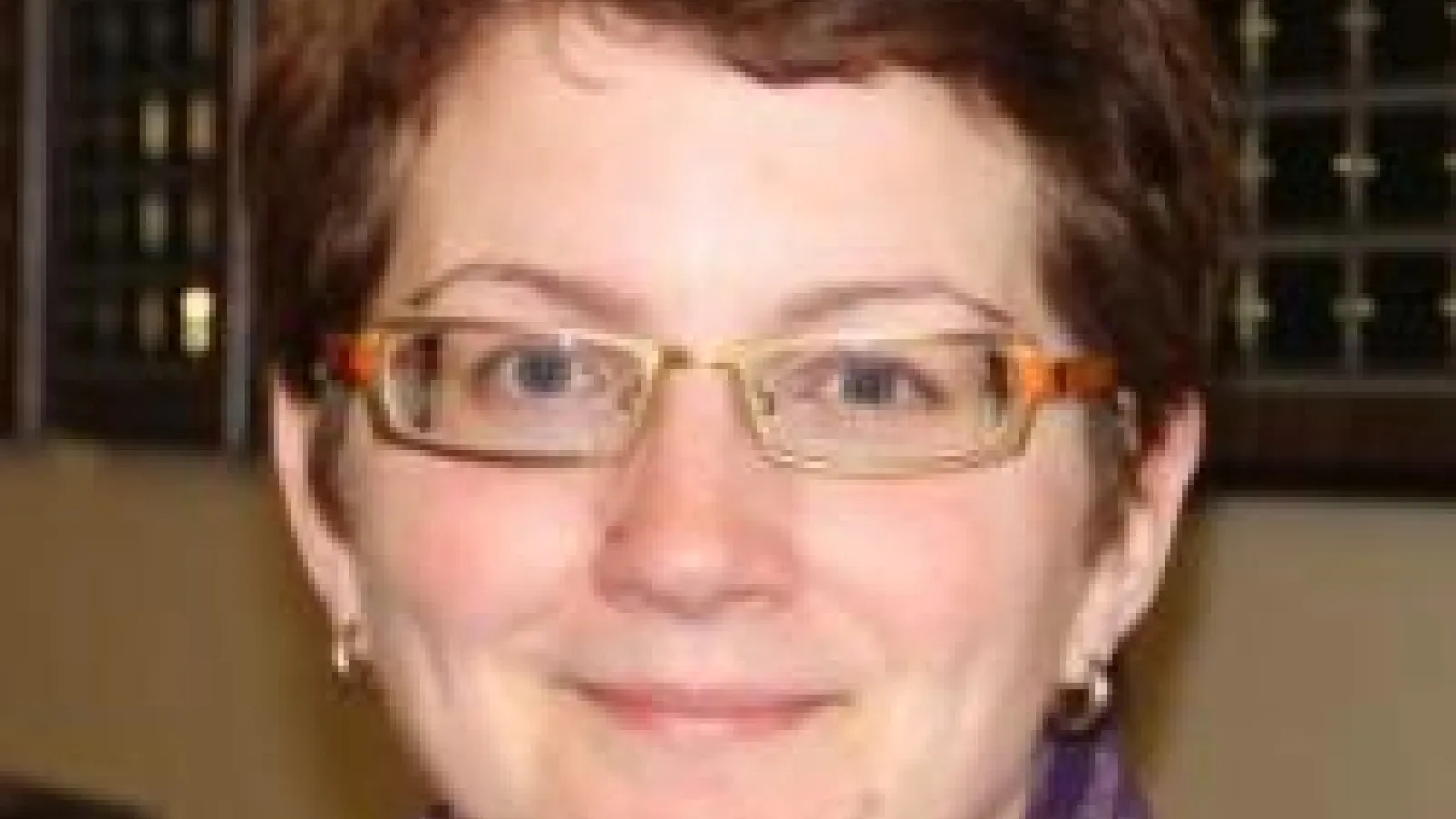 Ruth Friedman headshot