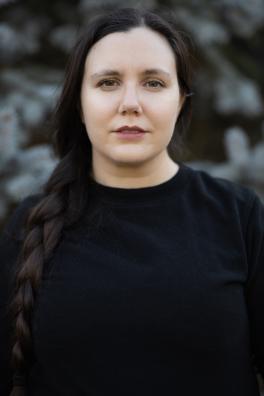 Headshot of Assistant Professor Elissa Washuta